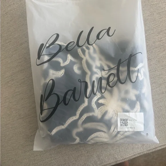 Bella Barnett Chic Black Dress with Cream Embroidery. STUNNING! - Picture 11 of 12